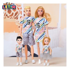 Fashion Doll Family Set, 11-Inch, 4 Dolls