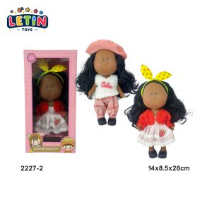 10-Inch Full Vinyl Potato Head Doll, Dark Skin, 2 Styles
