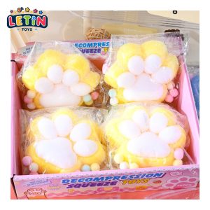 Jumbo Plush Cat Paw Squishy Toys (8 Pieces, Yellow White)