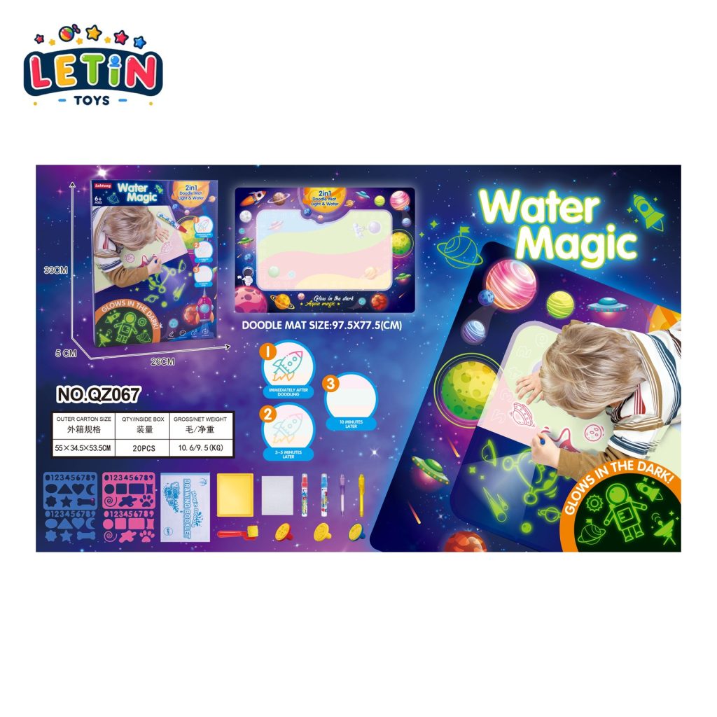 Space Glow-in-the-Dark Water Doodle Mat