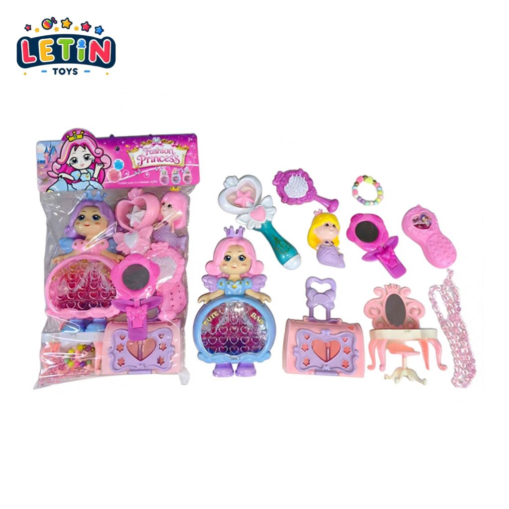 Princess Pretend Play Bag with Jewelry Doll, Deluxe