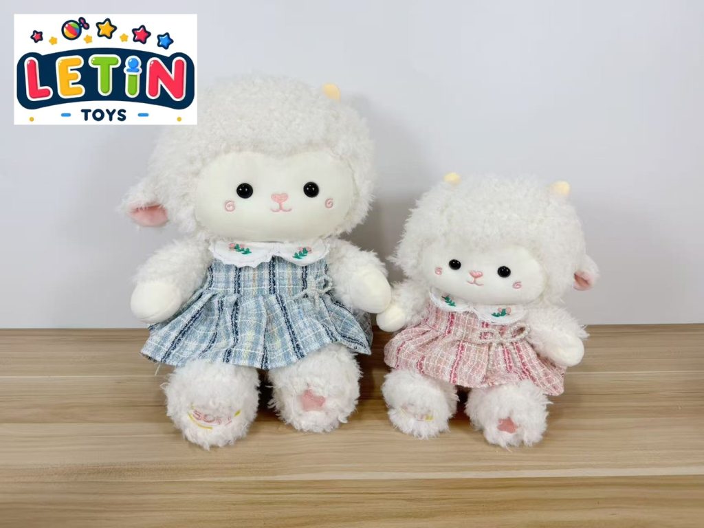 23 cm Plush Lamb Toys in Plaid Dress, Assorted Colors